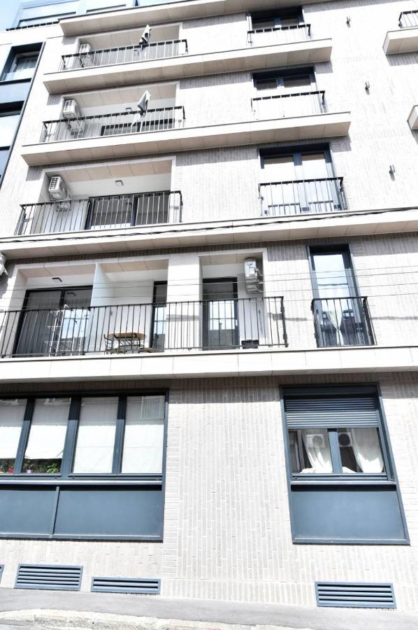 Ferienwohnung Tayson Square Dorcol New Location Free Garage Belgrad Exterior foto